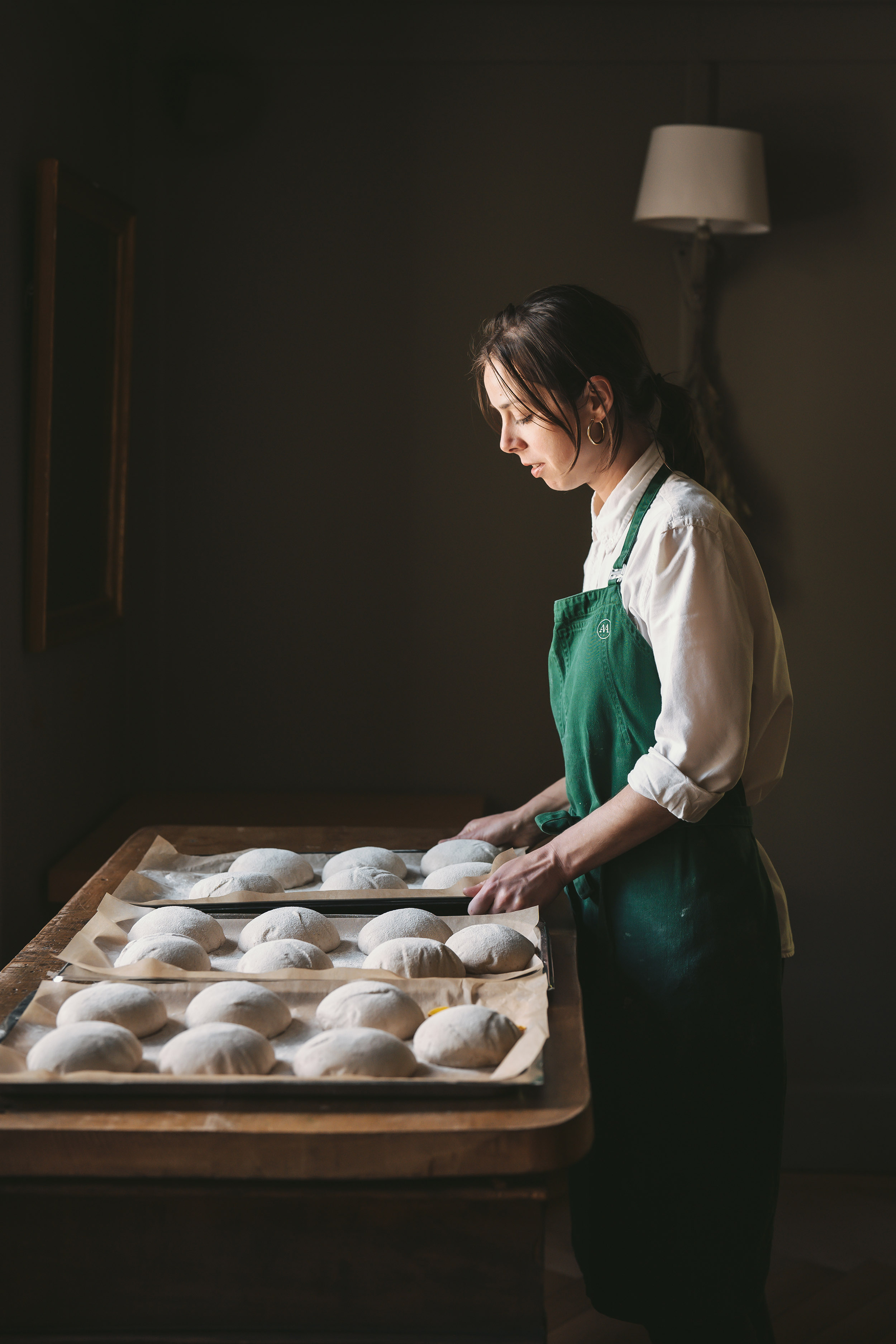 Alba Farnos Vinals at Auberge de l’Abbaye Montheron. Photo by Anne Claire Heraud.